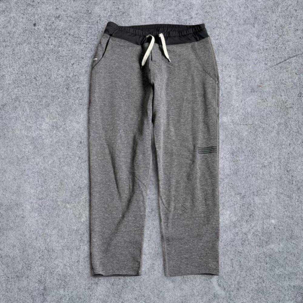 Vuori Ponto Performance Sweatpants Charcoal Heather Cropped